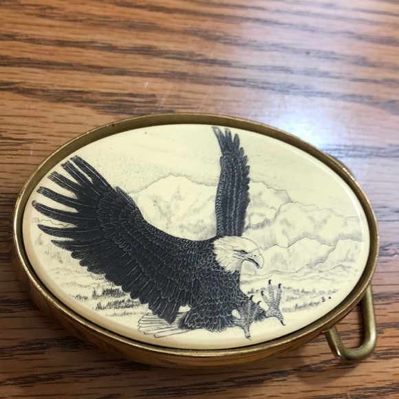 Barlow Other - Belt Buckle Barlow brass scrimshaw/ Bald Eagle